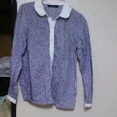 ストライプ×花柄シャツのサムネイル