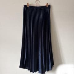 美品　no.203プリーツスカートのサムネイル
