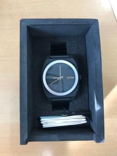 NIXON 腕時計のサムネイル