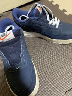 NIKE AIR FORCE1のサムネイル