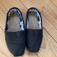 TOMS ブラックt10.5のサムネイル