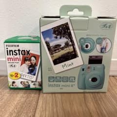 FUJI FILM INSTAX MINI 8+ N MINT おまけ付きのサムネイル