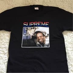 Supremeのサムネイル