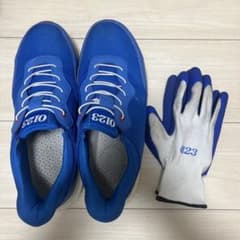 アート引越しセンター靴and手袋 金色になれ様専用です。のサムネイル