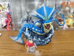 ポケモン フィギュア ギャラドス コイキング 2体セットのサムネイル