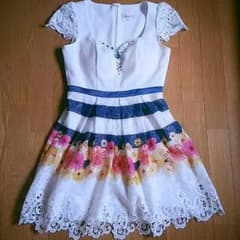 ミニドレス ♡のサムネイル