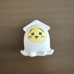 ちいかわ イカ カプセルトイ フィギュアのサムネイル