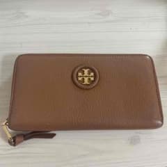 トリーバーチ 長財布のサムネイル