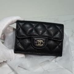 【未使用】CHANEL マトラッセ キャビアスキン 三つ折り財布 ブラックのサムネイル