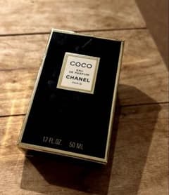 CHANEL COCO EAU DE PARFUM 香水のサムネイル