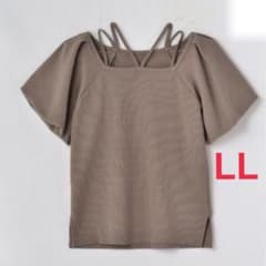 ②　しまむら　辻希美　プルオーバー　ベージュ・LL