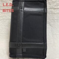 상태좋음 L.E.D.BITES 2층식 클러치백 크로스 크로스 블랙