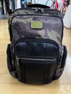 【美品】TUMI Alpha Bravo 「ネリス」バックパック 迷彩 カモフラ 美品】TUMI Alpha Bravo 「ネリス」バックパック 迷彩 カモフラ - メルカリ