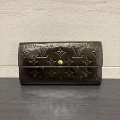 LOUIS VUITTON ヴェルニ ポルトフォイユ サラ ブルーニュイ 長財布のサムネイル