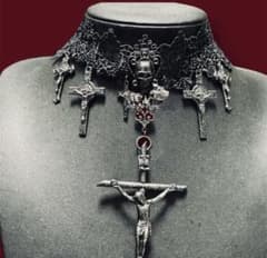 セール価格‼︎ ジャンポールゴルチエ☆スカルヘッド7クロスチョーカー