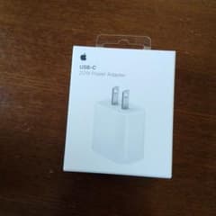 Apple 20W USB-C電源アダプタ MHJA3AM/Aのサムネイル