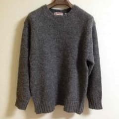 【emijahさま専用】エイプ／ふわふわニットセーターのサムネイル