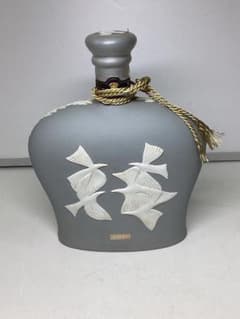 大*り様  ジャスパー ウイスキー 陶器ボトル 大*り様 Wedgwood ジャスパー ウイスキー 陶器ボトル - メルカリ