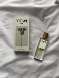 LOEWE ロエベ 001ウーマン オードパルファム50mlのサムネイル