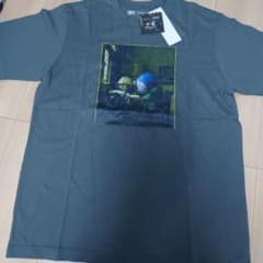 UNIQLO UT ドラえもん ルーヴル美術館 Tシャツのサムネイル