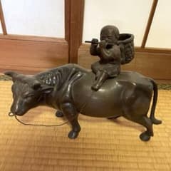鉄製 牛笛吹童子騎牛帰家 置物 時代品 笛吹童子 騎牛帰家 牛童子 インテリア 置物 レトロ 金属？ - メルカリ