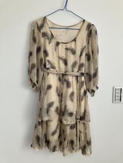 フェザー柄ワンピース  WELCOMEDOLL オーラムワンのサムネイル