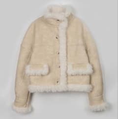 定価17,500円 TWEE オブリンファー　スエードムートン　Creamのサムネイル