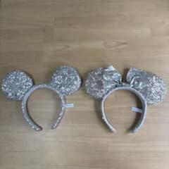【U様専用】ディズニー カチューシャ スパンコール シルバー 2個セットのサムネイル