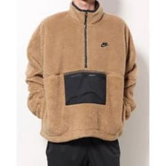 【値下げしました】Nike ボアジャケット　フリースアノラック ベージュのサムネイル