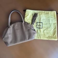 希少】FENDI ヴィンテージ タッセル ショルダーバッグ ベージュ - メルカリ