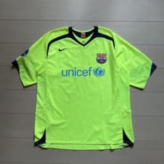 FCバルセロナ 長袖ヘビーウェイトシャツ ネイビー✖️蛍光イエロー NIKE 美品 06/07 NIKE FCバルセロナ デコ ユニフォーム 蛍光イエロー - メルカリ