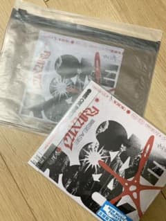 ONE OK ROCK 『Luxury Disease』初回限定版のサムネイル