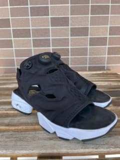 Reebok ポンプフューリー サンダル リーボック 24cm 美品のサムネイル