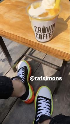 adidas ラフシモンズ スニーカーのサムネイル