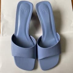 3人のママ様専用　ZARA サンダルのサムネイル