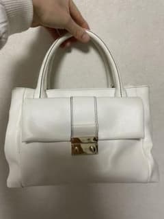 DIANA  白　ショルダー　2way  バッグのサムネイル