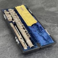 YAMAHA フルート 本体 ハードケース付き - メルカリ