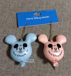ディズニー　風船　キーホルダー　バッジのサムネイル
