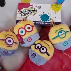 新品未使用❤ミニオンイヤリング❤ＵＳＪのサムネイル