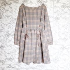 チェック　レースアップ ワンピース　長袖　美品のサムネイル