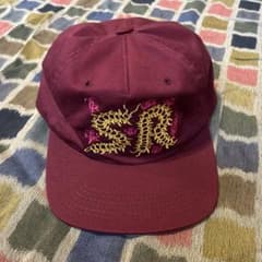 Stray rats 刺繍 キャップ バーガンディ 虫デザインのサムネイル