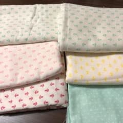 Wガーゼ５枚セット　と　おまけのサムネイル