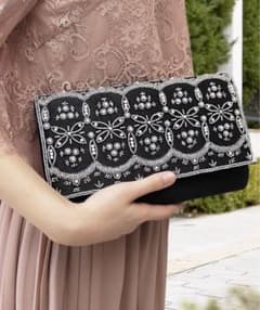 パール×ビーズ刺繍　クラッチバッグのサムネイル