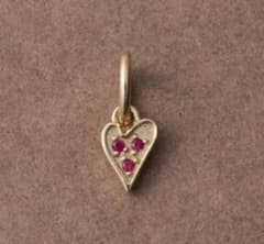 美品⭐️現行品 ete bijoux タナラトーレ チャーム K10 ルビー 美品⭐️現行品 ete bijoux タナラトーレ チャーム K10 ルビー - メルカリ