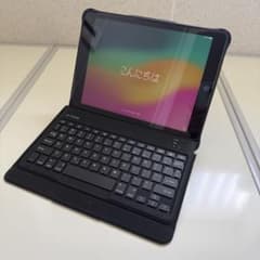 9世代iPad充電率97.7%とAppleCare+Bluetoothキーボード - メルカリ
