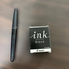 PILOT 万年筆 ブラック コクーン　インク付きのサムネイル