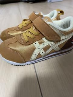ポケモン　asics  16.0cmのサムネイル