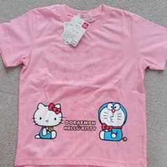 ドラえもんハローキティコラボTシャツのサムネイル
