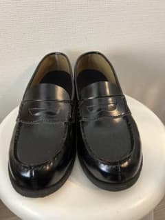 新品未使用ブラックローファー 合成皮革24cm CHARKIESのサムネイル