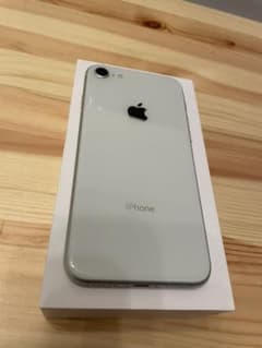iPhone 8 Silver 64 GB SIMフリーのサムネイル